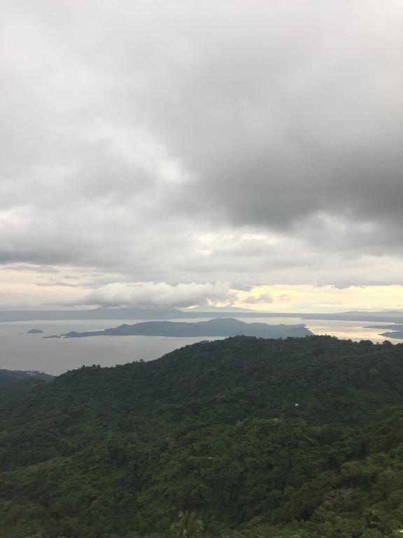 Sky'S At Prime Residences -Tagaytay Tagaytay City Zewnętrze zdjęcie